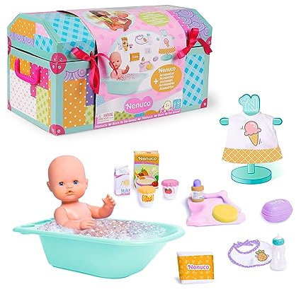 Nenuco Famosa (NFN70000) Coffre Complet avec bébé, Baignoire pour l'heure du Bain et de Nombreux Accessoires, Repas et Soins de la poupée, Depuis 2 Ans