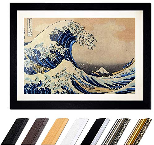 Bilderdepot24 Bild mit Rahmen - Katsushika Hokusai Die große Welle vor Kanagawa 80x60 cm ca. A1 - Gerahmter Kunstdruck inkl. Galerie Passepartout Alte Meister - Rahmen schwarz