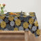 Artoid Mode Blumen Schwarz Gold Dahlien Herbst Tischdecke 140x220 cm, Saisonnal Fall Fleckschutz Tischwäsche Küche Dekoration Urlaub Party Dekor