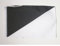 AZ FLAG - Drapeau Commissaire de course Blanc et Noir - 45x30 cm - Pavillon Avertissement Conduite Antisportive 100% Polyester Avec Deux Cordelettes - 20g