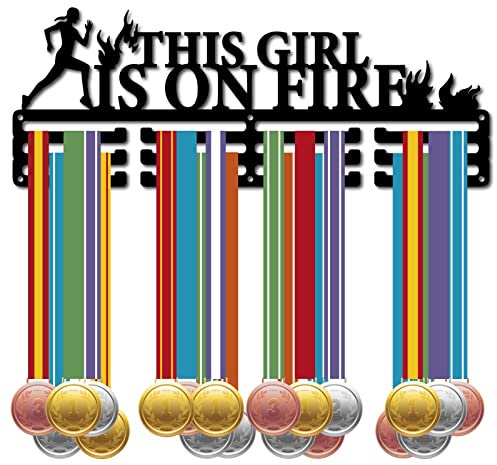 CREATCABIN Laufmedaillenaufhänger Display Sportmedaillenhalter Über 60+ Medaillen Award Eisengestell Wandbehang Für Frauen Medaillengewinner Läufer Marathon Geschenk 40x15cm-This Girl is On Fire