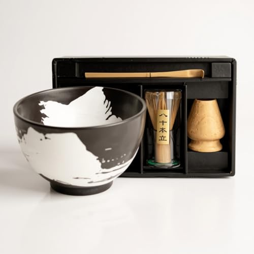 Matcha Set 4 tlg. Original japanische Schale mit Besen & Löffel Edo Japan Geschenkverpackung mit Matcha Besen Chasen, Matchabesen,Matchabesen Halter,Matcha Bambuslöffel Chashaku (Kuro Shiro)