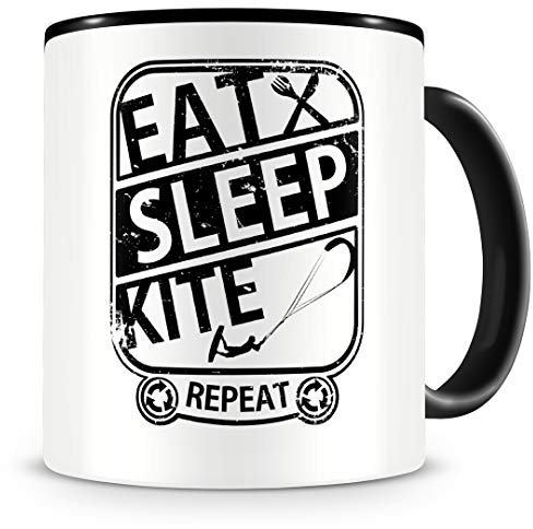 Samunshi® Kitesurf Tasse mit Spruch Eat Sleep Kite Repeat Geschenk für Kitesurfer Kaffeetasse groß Lustige Tassen zum Geburtstag schwarz 300ml