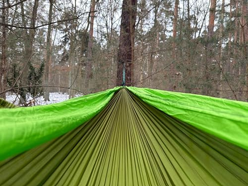 Camping Hängematte 200 kg belastbar – 3 m XL Reisehängematte mit 2x5 m Befestigungsseilen & Karabinern – Ultraleicht Outdoor Hängematte für 1–2 Personen – Soluna Bergfix Grün