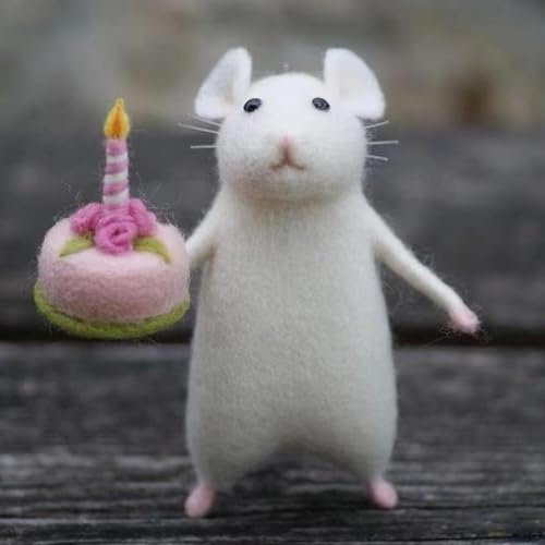 Handmade Needle Felted Mouse,Little Christmas Mouse,DIY Needle Felting Kit Material Package,Wool Felt Handmade Halloween Decorations,Christmas Mouse Doll Gift (Cake)