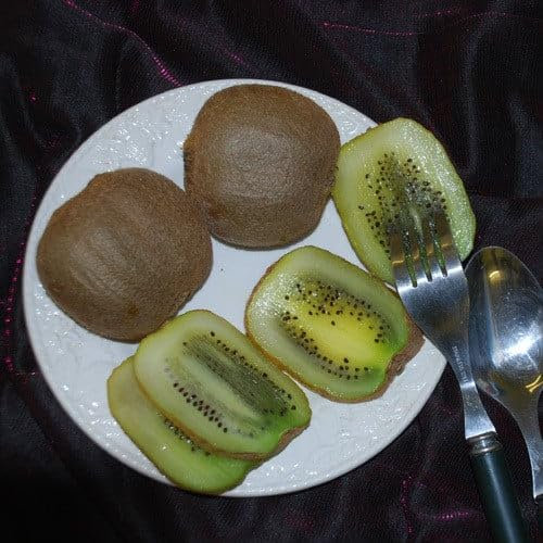 Plant World Seeds - Kiwi Fruit (actinidia Chinensis Deliciosa) Seeds (Berry Seeds)