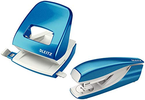 Leitz 50081036 Locher (30 Blatt, Anschlagschiene mit Formatvorgaben, Metall, WOW) metallic blau (Locher + Heftgerät)