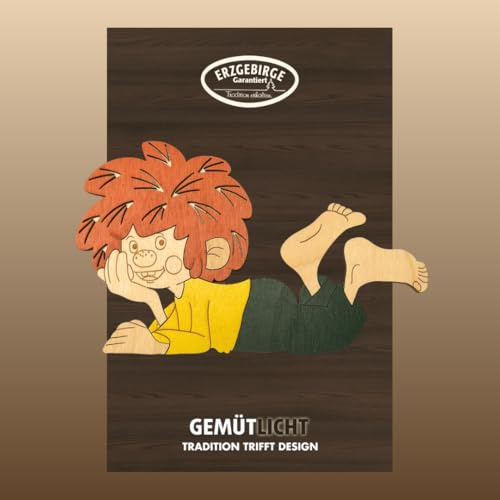 weigla - Sammelfigur Pumuckl 03 - auf Bauch liegend I Kantenhocker aus Holz - 17 x 10,5 x 3 cm I detailreiche Sammlerfigur aus dem Erzgebirge I Pumuckl Dekofigur zum Sammeln, Verschenken & Dekorieren