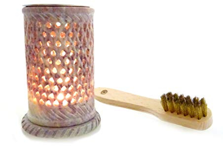 Fumaga –stimmungsvolles Räucherstövchen aus Speckstein „Filigran“ Ø 6,5 cm, H: 11,0 cm, optional mit Räucherbürste