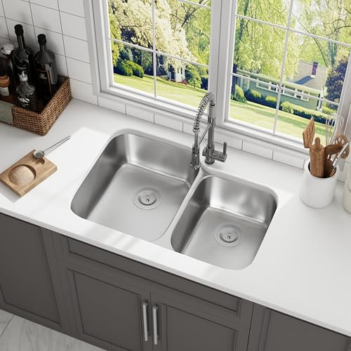JoviPrime 32 Inch 60/40 Double Bowl Kitchen Sink Undermount 18 Gauge Stainless Steel Double Bowl Sinks with Strainer 32 x 20 x 9