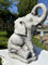 FABRIQ Fröhlicher Elefant - Realistische Gartenfigur aus wetterfestem Steinguss, 5,8 kg Gewicht, 27 cm Höhe, skulptur deko, Elefanten deko