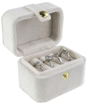 AfitLulu Ringbox Mini Ringschatulle Reisen Ring Aufbewahrung Pu-Leder Ringkästchen mit 4-Ringschlitze, Schmuckkästchen Ringe Tragbar Ring Schachtel für Reisen Geschäftsreisen (Samt-Weiß)