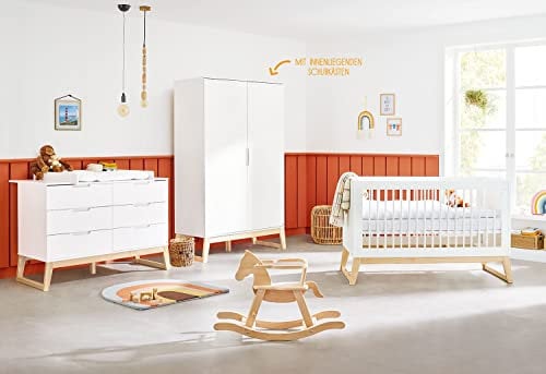 Pinolino Kinderzimmer Bridge extrabreit, 3-tlg., mit Kinderbett, extrabreiter Wickelkommode, 2- türigem Kleiderschrank, edelmatt und massive Esche