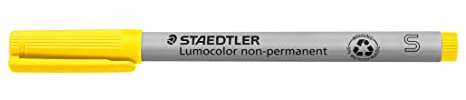 STAEDTLER Universalstift Lumocolor non-permanent, gelb, feucht abwischbar, für fast alle Oberflächen, Linienbreite ca. 0,4 mm, 10 gelbe Folienstifte im Kartonetui, 311-1