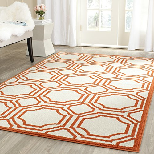SAFAVIEH Amherst Collection Accent Rug - 3' x 5', Ivory & Orange, Geometric Design, Non-Shedding & Easy Care, Ideal for High Traffic Areas in Entryway, Living Room, Bedroom (AMT411F)