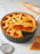 Yamteck Deep Quiche Dish 24 * 5.5cm with Cake Server, Loose Base, Tart Tin for Baking with Non-Stick Coating and Rugged Carbon Steel, Flan Case Mini Pie Pan for Christmas Thanksgiving Festival Party