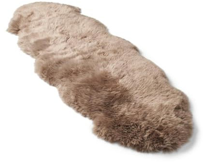 Nordic Sheep Lammfell Teppich 170x60 cm | Lammfell Echt kann auf dem Sofa oder Bett verwendet Werden, ist Gross Atmungsaktiv & Wärmeregulierend | Farbe: Hellbraun