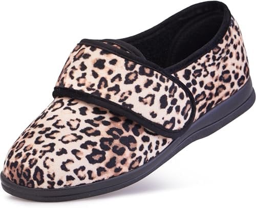 Cosyfeet Holly - Leopard Plush - 9-6E - Extra Wide Women's Slippers