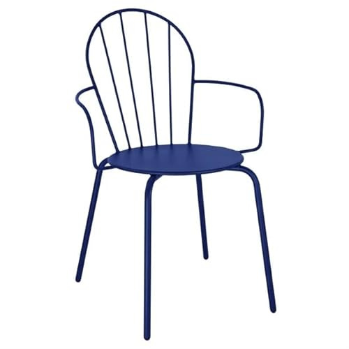 Bolero Arm Chairs Adeline Stackable Steel Pack of 4, Dark Navy | Space-saving nesting design creates efficient storage in commercial catering venues; built for busy hospitality settings.