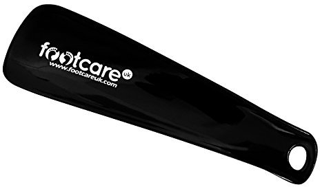 Shoe Horn - Black Plastic - Smooth Finish - 15cm Travel Size - Easy Use for Tight Fitting Shoes