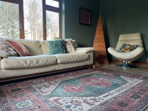Machine Washable Terracotta Livingroom Rug Intricate Traditional Patterns Classic Design Hallway Bedroom Rug 160cm x 230cm (5ft 3 x 7ft 7)
