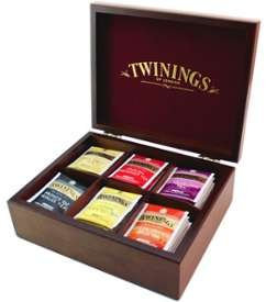 SCATOLA ESPOSITORE IN LEGNO 6 SCOMPARTI + PZ 60 BUSTINE TE' TISANE CAMOMILLE E INFUSI TWININGS