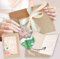 Hochzeitskarte Geldumschlag Geschenk zur Hochzeit - Festliches XXL Stoff-Kuvert + Karte im Set - Romantisch, rustikal und idyllisch steife Clutch-Tasche in Leinenoptik mit wunderschönen Verzierungen