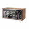 Puleuroy Radio Despertador Vintage con Doble Función de Carga Inalámbrica, Radio FM, Pantalla LED y Control de Atenuación para Dormitorio