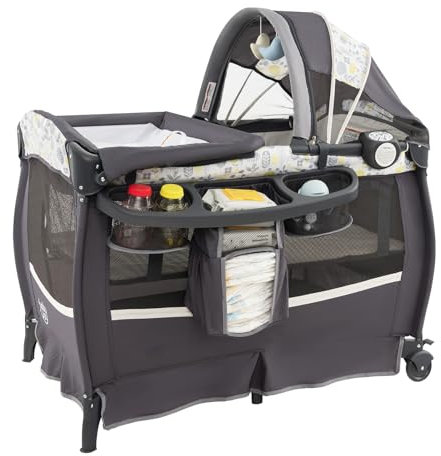 GOPLUS 4 in 1 Reisebett, Babybett mit verstellbarem Vordach, Aufbewahrungsregal, Spielzeugstange, Spieluhr & Rädern, Wickeltisch mit Matratze & Tragetasche, bis 15 kg Belastbar (Blätter)