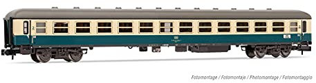 DB BM234 Reisezugwagen 2. Klasse, blau-beige lackiert, mit schwarzem Rahmen, MD-36-Drehgestell, Epoche IV