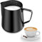 Newaner 600ml Milchkännchen zum Milchaufschäumen 304 Edelstahl, Milchkanne mit Messung Mark 21oz für Barista, Milch Pitcher für Cappuccino, Espresso, Latte Art, Perfekt für Kaffeeliebhabe, Schwarz