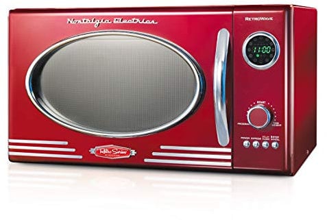 Nostalgia RMO4RR Retro Large 0.9 pies cúbicos, horno microondas para encimera de 800 vatios, 12 configuraciones de cocción preprogramadas, reloj digital, interior de fácil limpieza, rojo metálico
