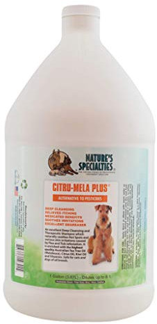 Nature's Specialties Citru-Mela Plus Hundeshampoo - Therapeutisches Hundeshampoo für juckende Haut - Beruhigt & Stellt die Durch Floh & Zeckenbefall Geschädigte Haut Wieder Her, 3.8L