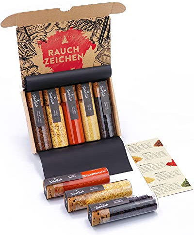 TIMBER TASTE® Raucharoma Gewürze Geschenkset - 5 edle Gewürze mit Rauchgeschmack & REZEPTEN - Besonderes Geschenk zu Weihnachten - Geschenk für Männer - ideale Ergänzung für BBQ - Gewürz Grill & vegan