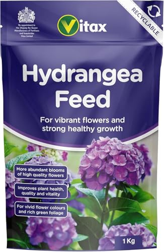Hydrangea Feed 1kg Pouch, Specially Tailored, Added Magnesium & Iron, Specialized Nutritional Formula for Vibrant Blooms, Flower Booster Fertiliser, Improves Plant Health, Resealable