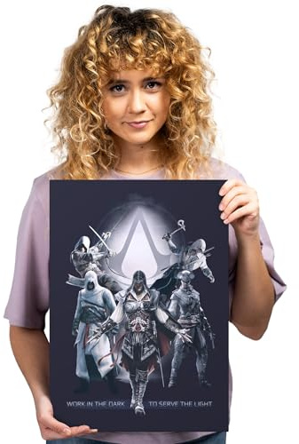 Displate Offiziell Assassin's Creed MetallPoster Magnetische Befestigung Inklusive Lizenziert Bilder Hochwertiges PosterAC Legacy Posters - Work in the Dark 45 cm x 32 cm