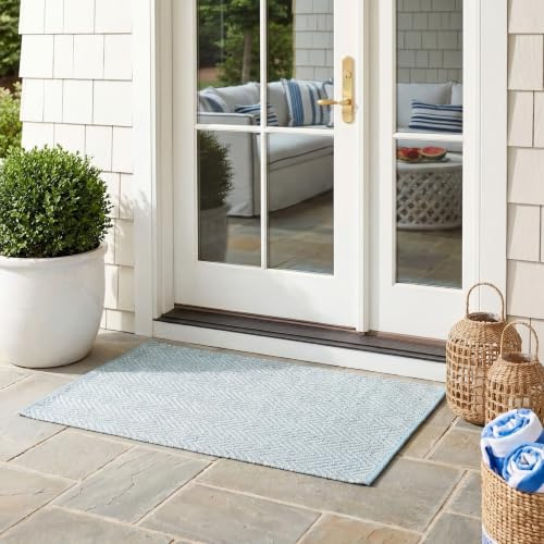 SAFAVIEH Outdoor Accent Rug 2'x3'7 - Courtyard Collection - Coastal Design, Aqua & Grey, Durable & Easy Cleaning, Ideal for Patio, Entryway, Mudroom, Backyard (CY8022-37121)