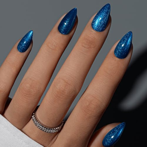 KQueenest Cat Eye Press On Nails Mittel, Elegantes Königsblau Nägel zum Aufkleben Mandel, Sparkle Fake Nails Recyceltes Acryl Nägel Frauen, Langanhaltend Glitzer Effekt, 30 Stück