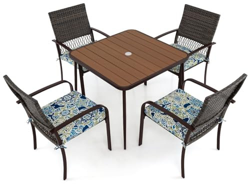 GYMAX Table de Jardin avec 4 Chaises, Table à Manger avec Trou pour Parasol 5cm, Coussins Amovibles et Lavables, Salon de Jardin Extérieur en Rotin pour 4 Personnes, pour Terrasse, Patio, Piscine