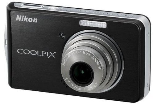 Nikon Coolpix S520 Digital Camera 8.0 Megapixels 3x Optical Zoom 6.4 cm 2.5 Inch Display Image Stabiliser Black (Renewed)