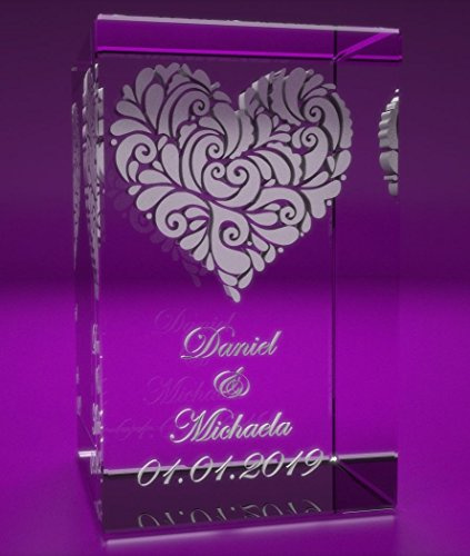 VIP-LASER 3D Glas Kristall Quader XL Verziertes Herz und Deinen Namen + Datum im Hochformat Gravur. Persönliche Partnergeschenk