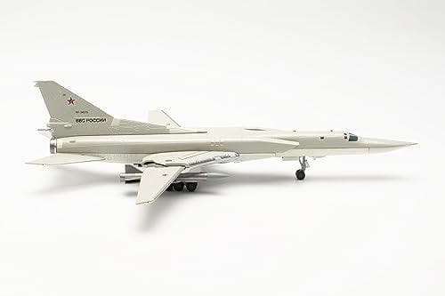 Herpa Modellflugzeug Russian Air Force Tupolev TU-22M3 Backfire, Dyagilevo Air Base – RF-34075/24 red, Miniatur im Maßstab 1:200, Sammlerstück, Modell mit Standfuß, Metall