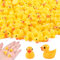 Wichtel Zubehör,Mini Harz Enten 100 Stück,Mini Enten Figuren Miniatur Enten,Mini Harz Enten zum Basteln, für DIY Potting Micro Landschaft Dekorationen Lieferungen (Yellow)