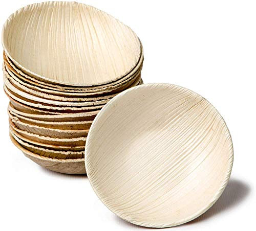NATURE FIRST ApS | Lot de 25 bols jetables en feuilles de palmier - Forme ronde biodégradable - 9 cm - Vaisselle en feuilles de palmier d'Areca 100 % naturelles.