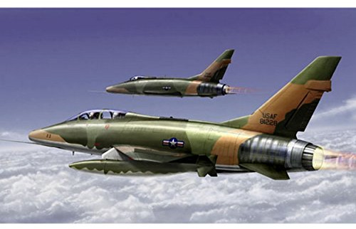 Trumpeter 01650 Modellbausatz F-100F Super Sabre