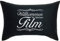 EXPRESS-STICKEREI Kissen lustig mit Spruch Willkommen im falschen Film Kissenbezug gefüllt | Dekokissen mit Füllung Wohnzimmer Sofakissen groß Couchkissen Einweihungsgeschenk | 40x60cm | schwarz