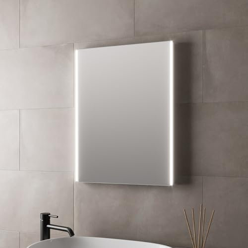 BAYSTONE Modern Luxury LED Illuminated Bathroom Mirror Battery Powered IP44 Rated 600 x 450mm