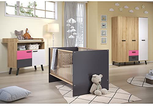 Babyzimmermöbel, mit höhenverstellbaren Babybett grau, Wickeltisch mit Wickelaufsatz und Kleiderschrank 3 türig in weiß Graphit und Buche inkl. Wechselblenden in rosa und blau