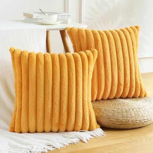 Soleebee 2er Set Plüsch Samt Kissenbezüge, Weiche Künstliche Pelz Dekorativ Kissenbezug Sofa Zierkissenbezüge Dekokissen Kissenhülle Set für Couch Schlafzimmer Zuhause Auto Dekor (60x60cm, Kurkuma)