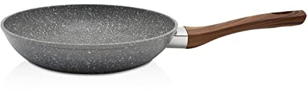 Krüger Aluminium Bratpfanne Nevada Ø 24 cm | Induktion | Antihaft | Granit-Optik | Holzoptik-Griff | Schnelle Wärmeaufnahme | Spülmaschinengeeignet | Für Fleisch, Fisch & Gemüse